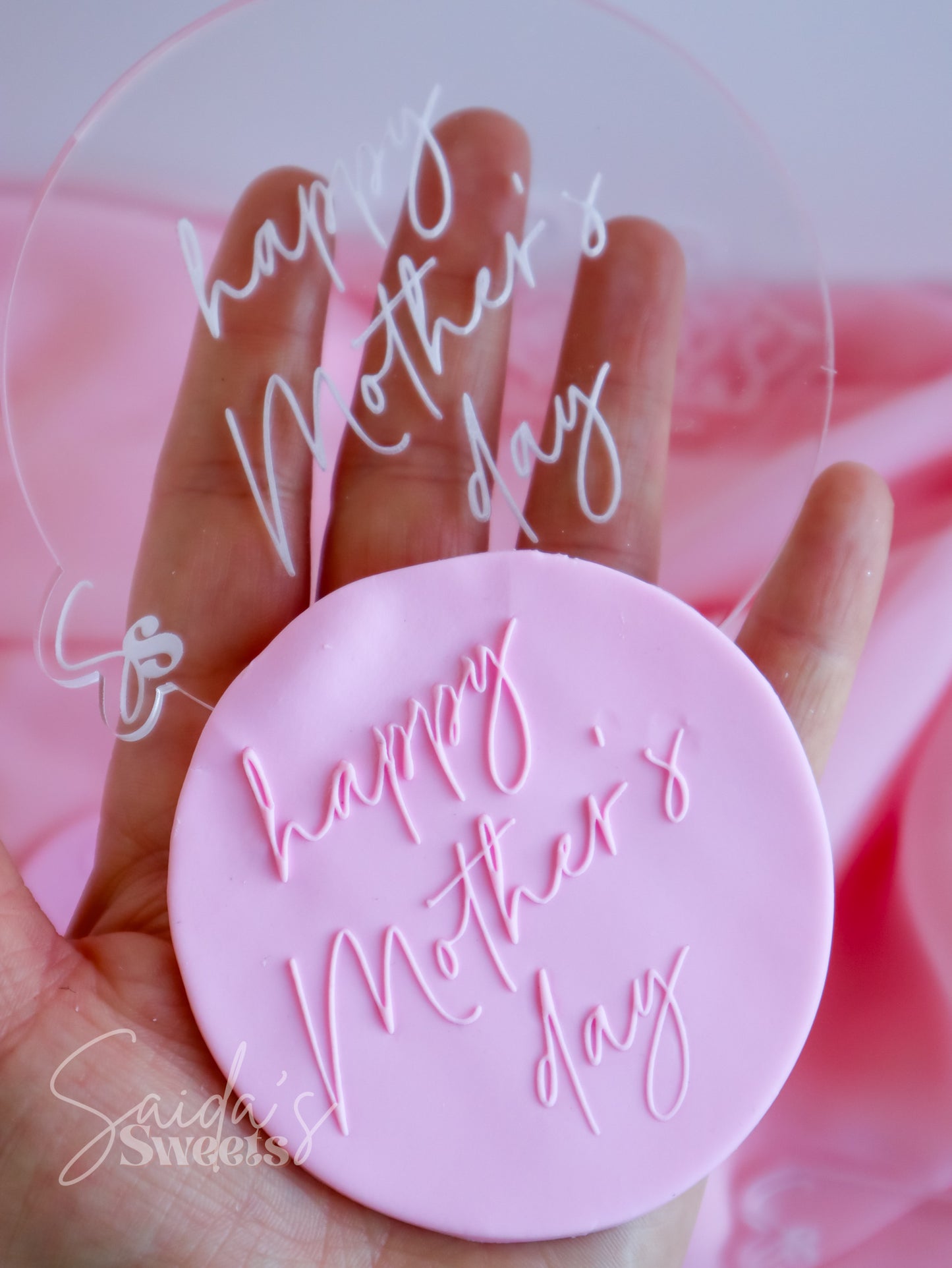 Happy Mother's Day Delicate Debosser - Embosser & Cutter