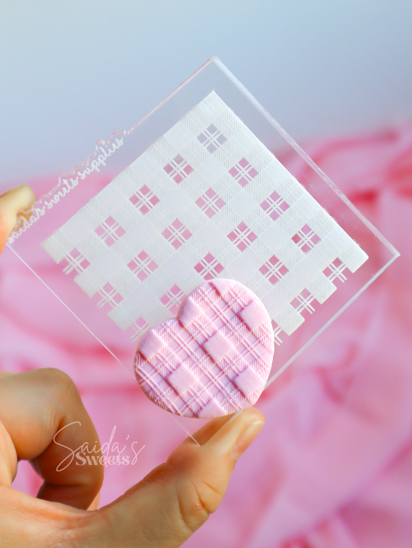 Buffalo Plaid Embosser & Cutter (Debosser)