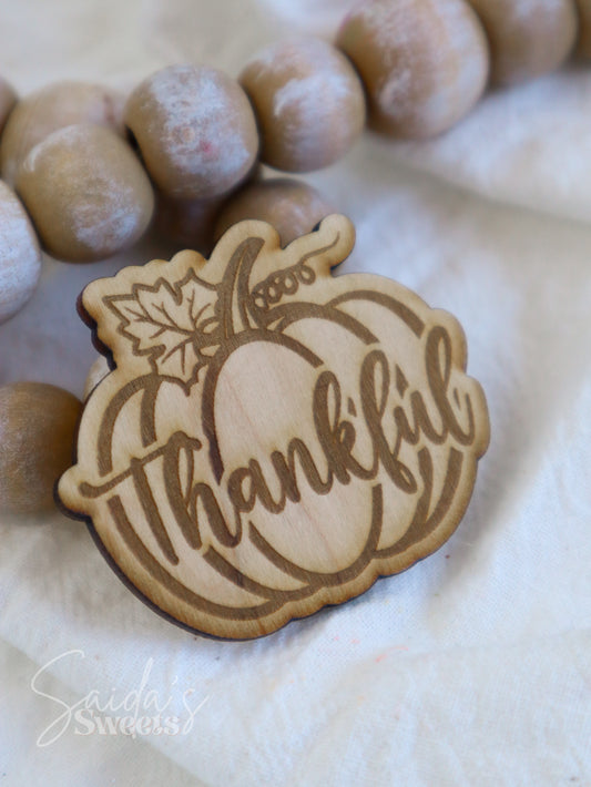 Thankful Pumpkin Wooden toppers (Thanksgiving)