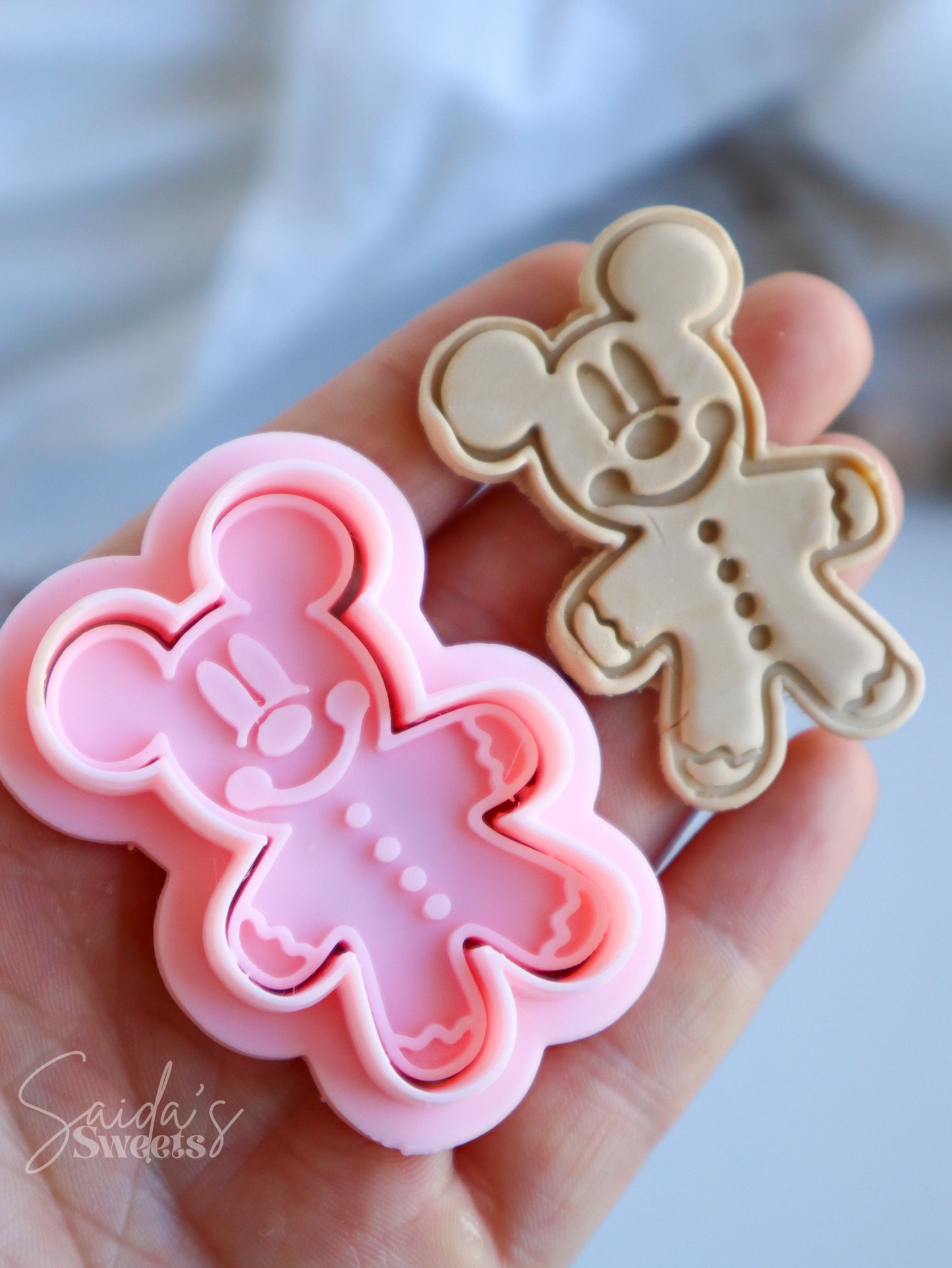 Gingerbread Mouses Embosser & Cutter