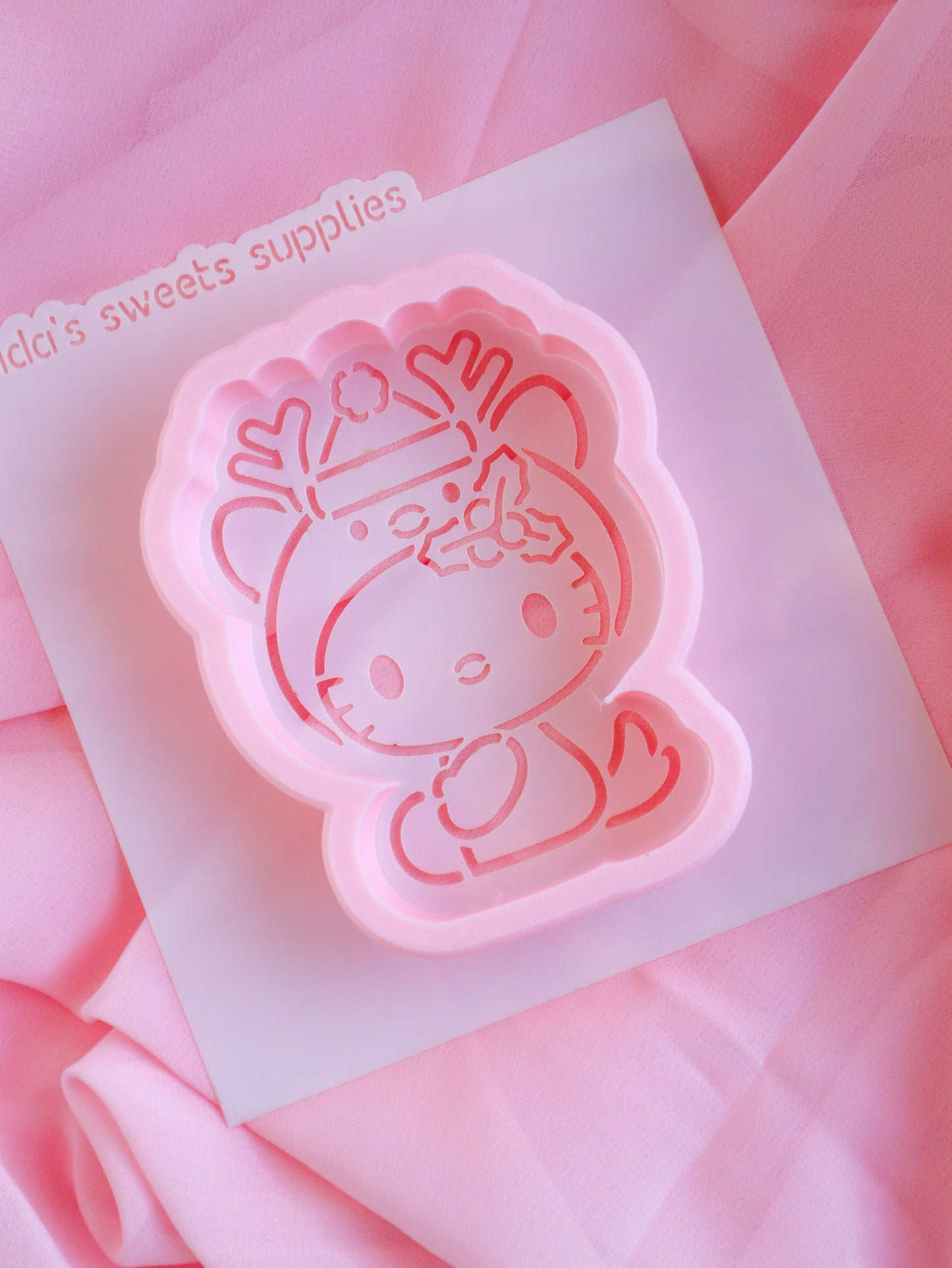 PYO H. Kitty Sitting Reindeer Christmas & Cookie Cutters