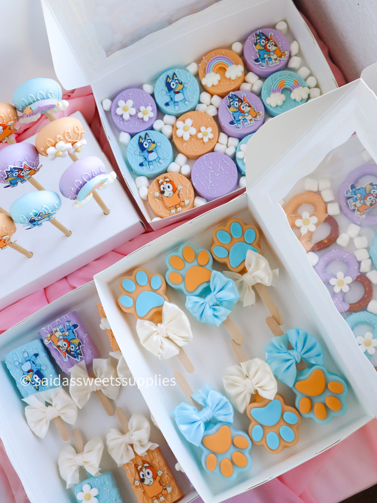 Paw-fect Cakescicle Popper set
