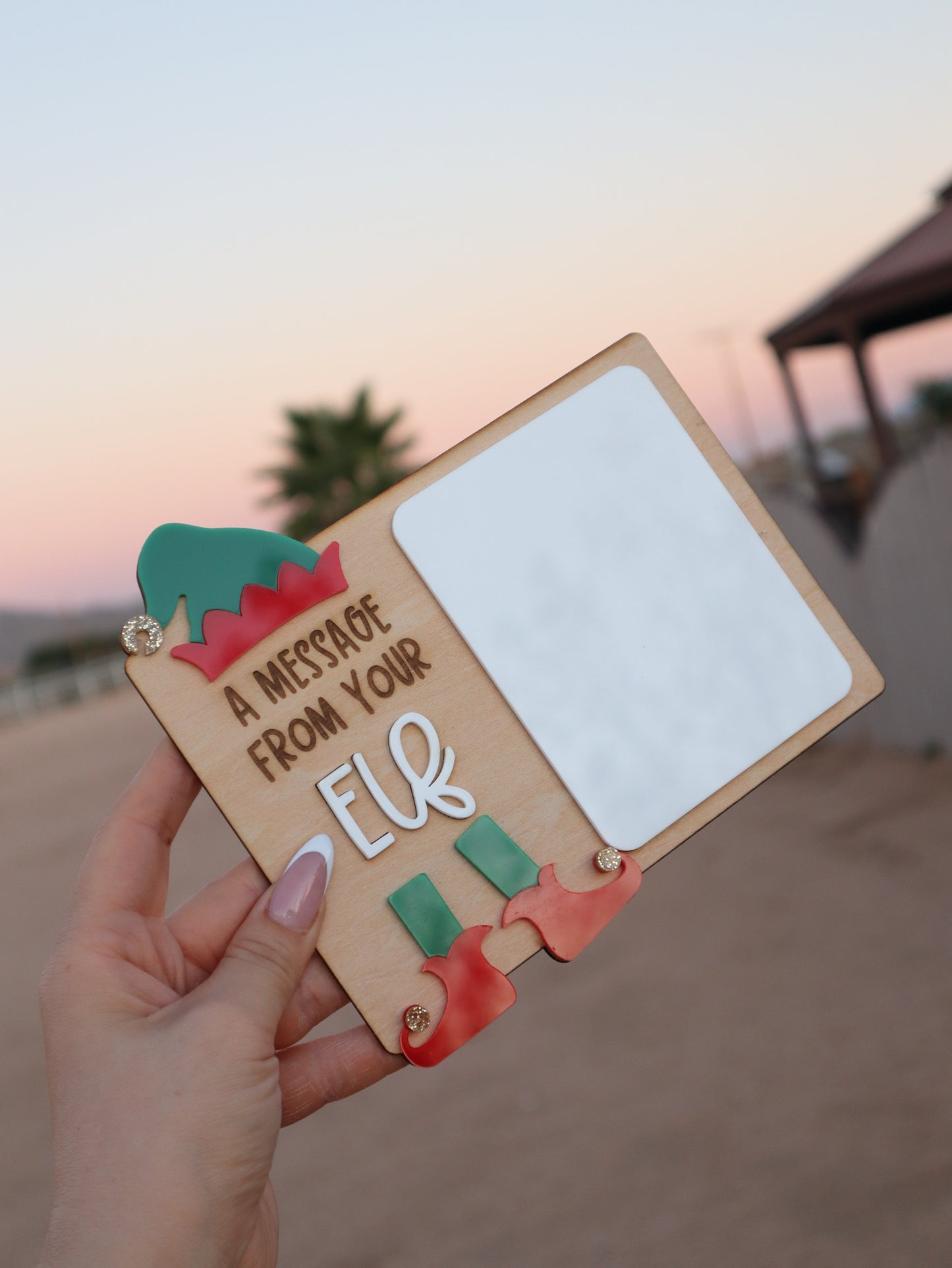 Elf Message Board (Christmas)