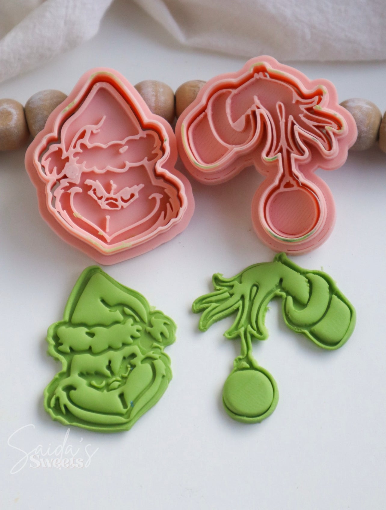 Green Grinch Embosser & Cutters (Christmas )